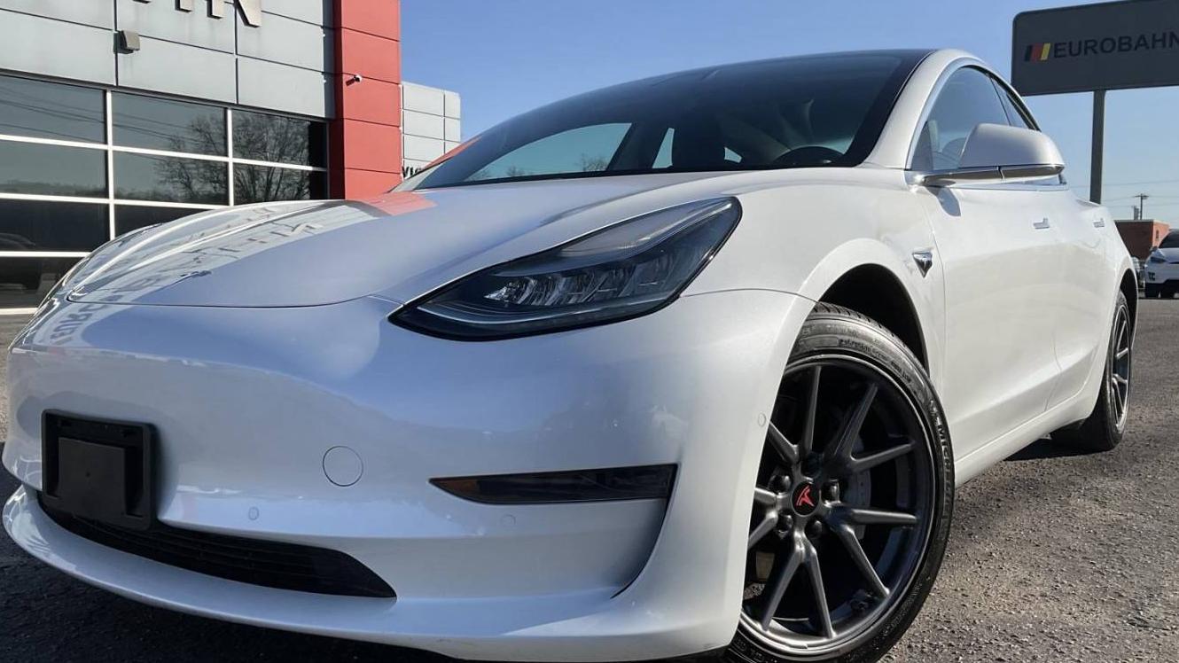 TESLA MODEL 3 2020 5YJ3E1EA2LF706835 image